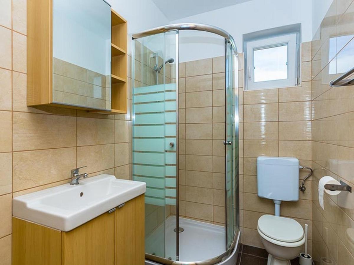 Apartments Cikač II Mandre Bagian luar foto